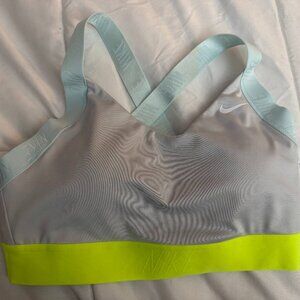 Sujetador deportivo Nike Pro Dri-Fit para mujer